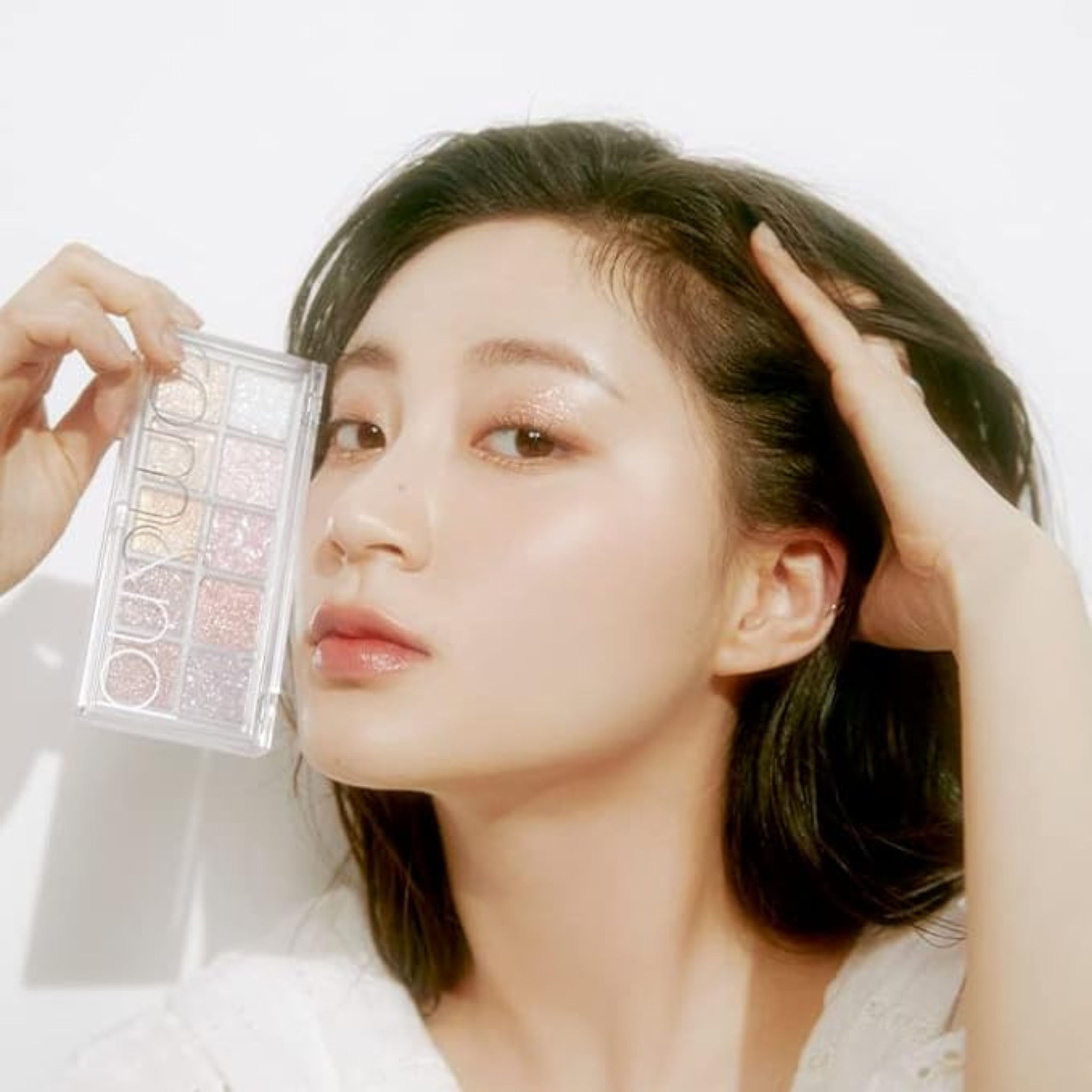 ROM&ND Better Than Palette 00 Light and Glitter Garden 7.5g 2